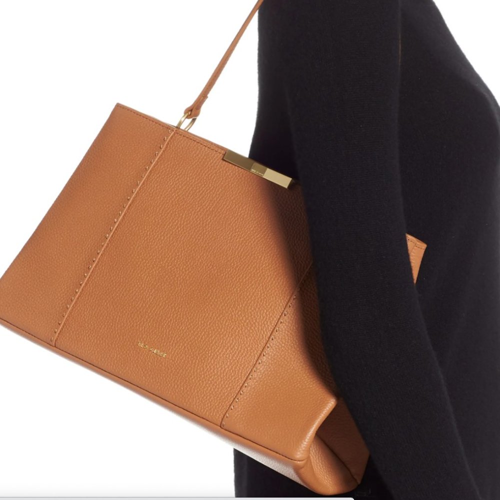 Gorgeous Ted Baker Camieli Bow Tote- Tan